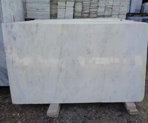 Polar-White-Marble-Slab