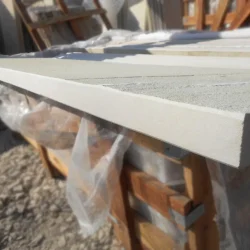 Yellow-Mint-Sandstone-Honed-Chemfered